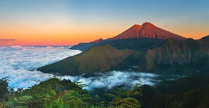 Mount Rinjani Trekking